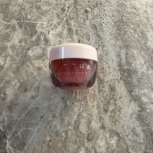 Tatcha The Kissu Hydrating & Plumping Lip Mask